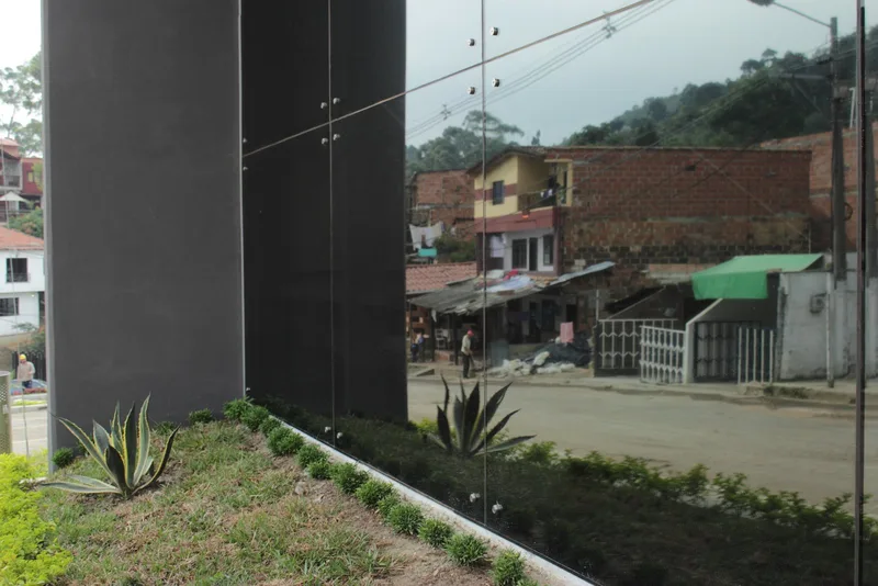 Ventanería a Medida 10 - Divimarcas Proyectos, arquitectura comercial a medida en Medellín e Itagüí